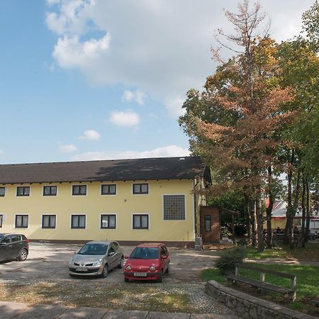 Hostel M Maribor Exterior photo