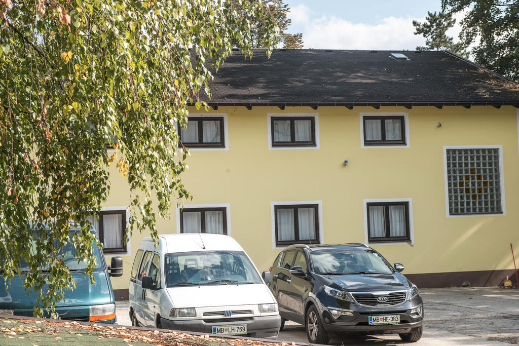Hostel M Maribor Exterior photo