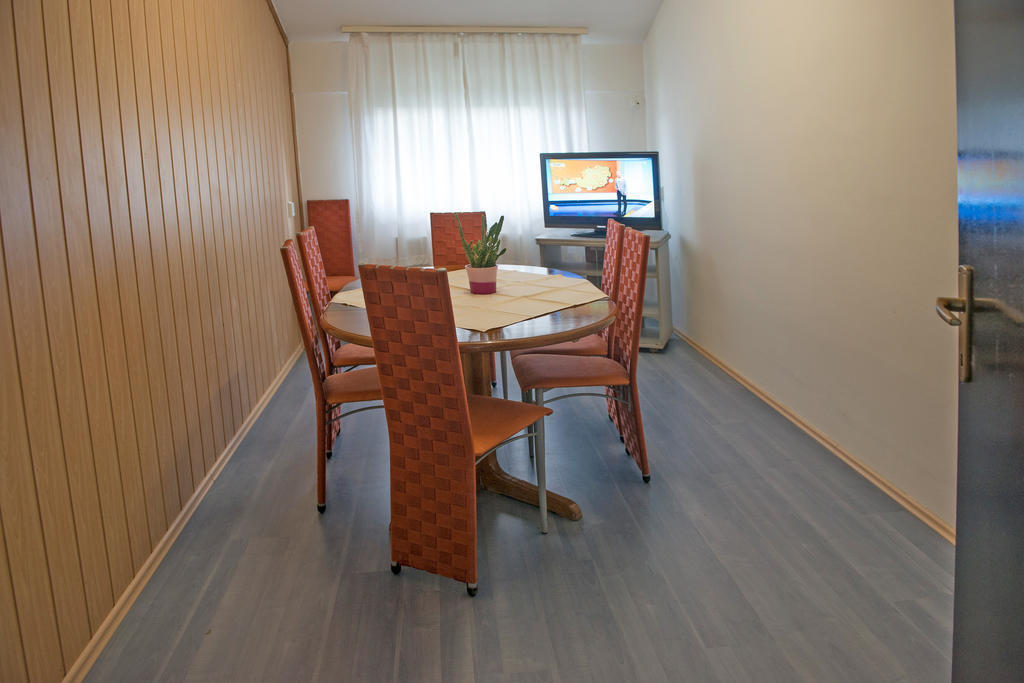 Hostel M Maribor Exterior photo
